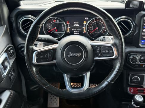 Used 2021 Jeep Wrangler Unlimited Rubicon w/ Trailer Tow Package AWD/4WD image 14