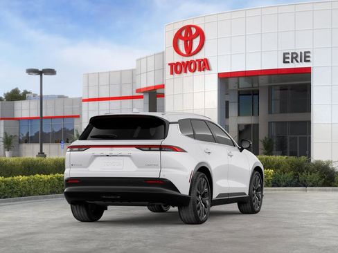 New 2025 Toyota Crown Signia image 11