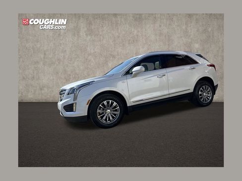 Used 2019 Cadillac XT5 Luxury image 1