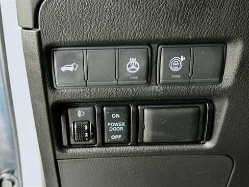 Used 2018 Nissan Armada Platinum w/ Captain Seat Package image 11