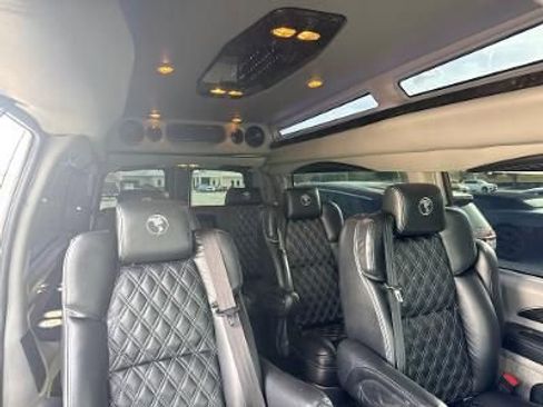 Used 2023 Chevrolet Express 2500 Extended image 8