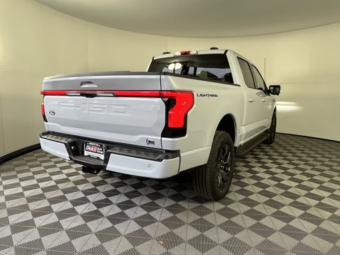 New 2025 Ford F150 Lightning Lariat image 5