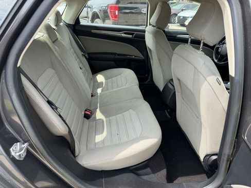 Used 2020 Ford Fusion S FWD image 13