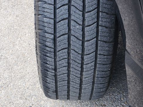 Used 2025 Ford F150 XLT w/ Equipment Group 301A Standard RWD image 11