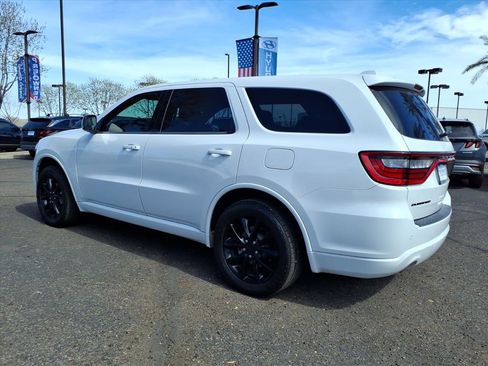 Used 2017 Dodge Durango GT image 7