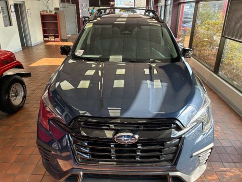 Used 2023 Subaru Ascent Onyx Edition Limited AWD/4WD image 6