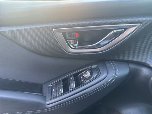 Used 2019 Subaru Forester Premium w/ All-Weather Package image 17