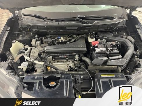 Used 2018 Nissan Rogue SL AWD/4WD image 27