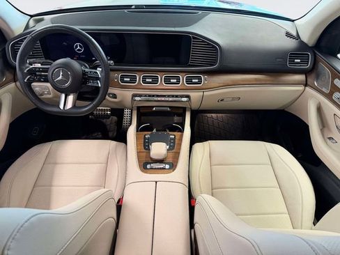 Certified 2024 Mercedes-Benz GLS 450 4MATIC image 13