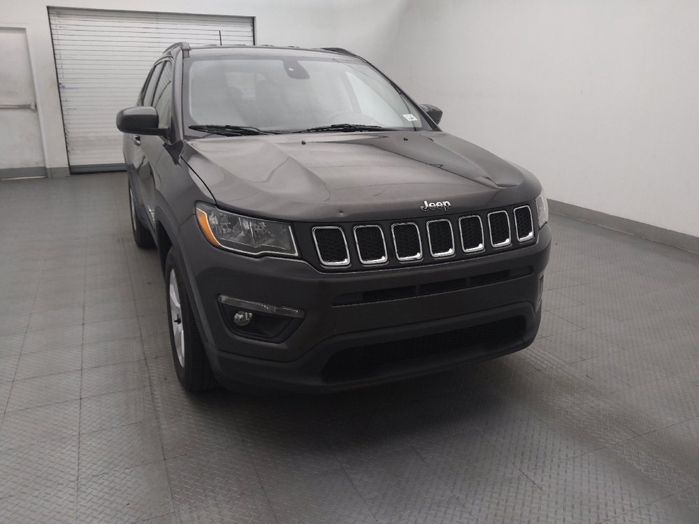 Used 2019 Jeep Compass Latitude w/ Popular Equipment Group AWD/4WD image 14