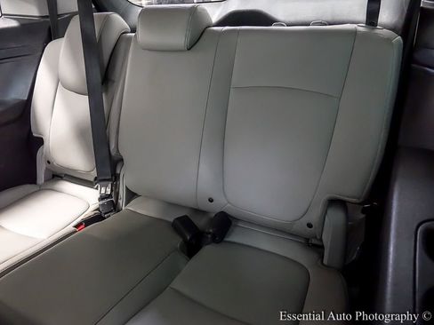 Used 2019 Honda Odyssey EX-L image 16