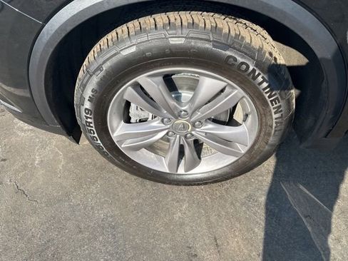 Used 2023 Acura MDX SH-AWD image 24