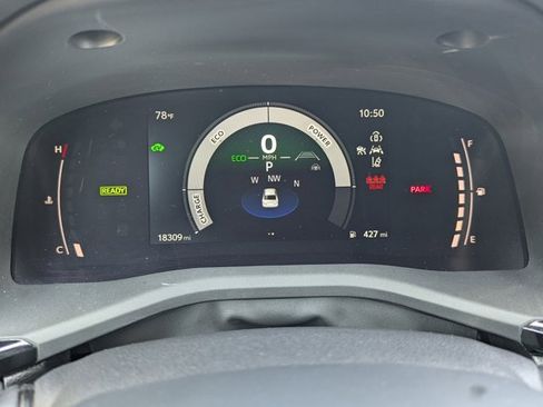 Used 2025 Toyota Camry SE image 23