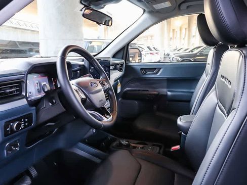 New 2026 Ford Maverick Lariat w/ Black Appearance Package image 18