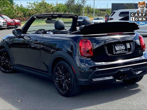 Used 2023 MINI Cooper S w/ Signature Upholstery Package FWD image 10