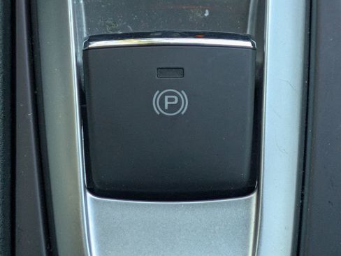 Certified 2025 Subaru Ascent Premium image 24