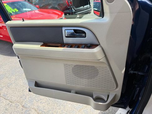Used 2008 Ford Expedition Eddie Bauer image 29