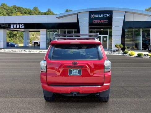 Used 2024 Toyota 4Runner SR5 Premium w/ Moonroof Package AWD/4WD image 5