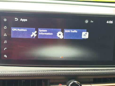 Used 2025 Nissan Ariya AWD image 42