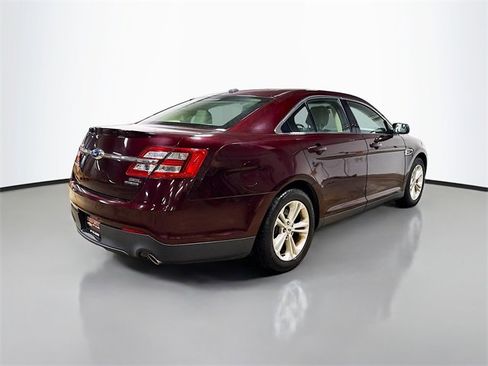 Used 2019 Ford Taurus SEL w/ Equipment Group 201A image 7