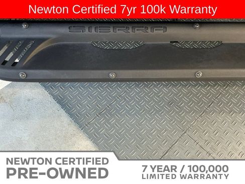 Used 2024 GMC Sierra 1500 AT4 w/ Technology Package AWD/4WD image 39