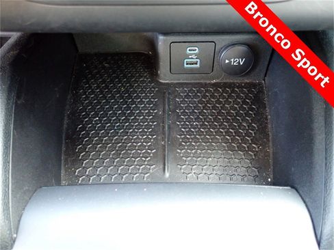 Used 2022 Ford Bronco Sport image 25