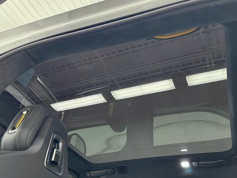 Used 2023 Rivian R1T Adventure image 36