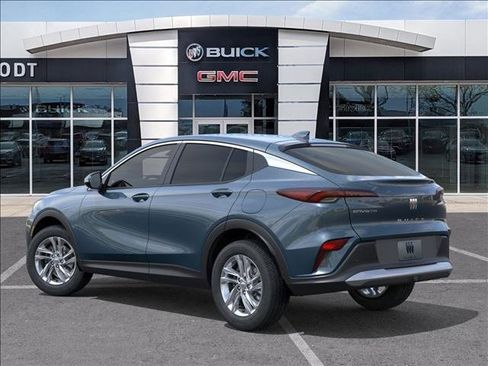 New 2026 Buick Envista Preferred image 3