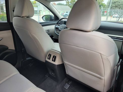 Used 2026 Hyundai Tucson SEL Plus FWD image 12