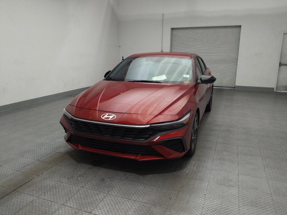 Used 2025 Hyundai Elantra SEL w/ Cargo Package FWD image 15