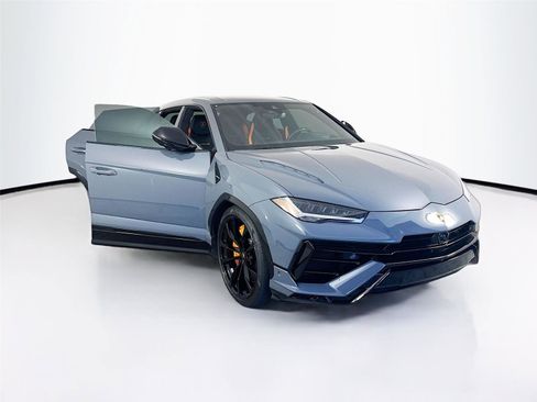 Used 2023 Lamborghini Urus S AWD/4WD image 39