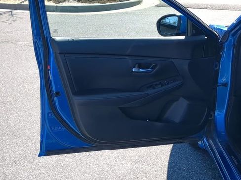 Used 2022 Nissan Sentra SV image 15