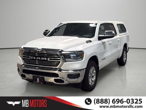 Used 2023 RAM 1500 Laramie AWD/4WD image 1