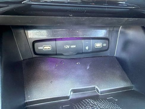 Used 2022 Hyundai Tucson Limited w/ Cargo Package AWD/4WD image 19
