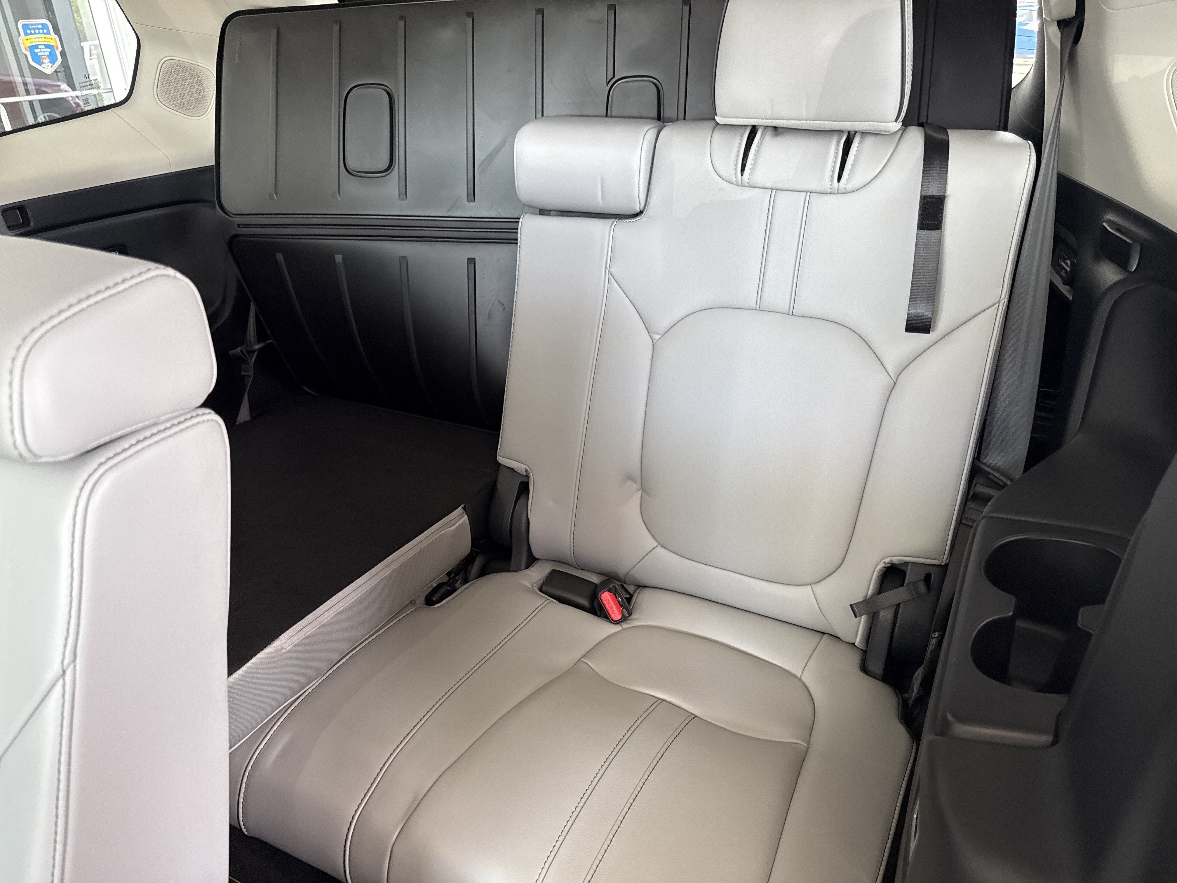 Used 2023 Honda Pilot Elite image 33
