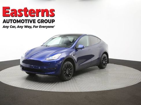 Used 2021 Tesla Model Y Long Range AWD/4WD image 47