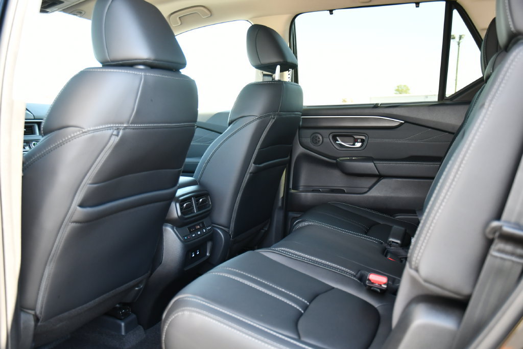 New 2026 Honda Pilot Touring image 20