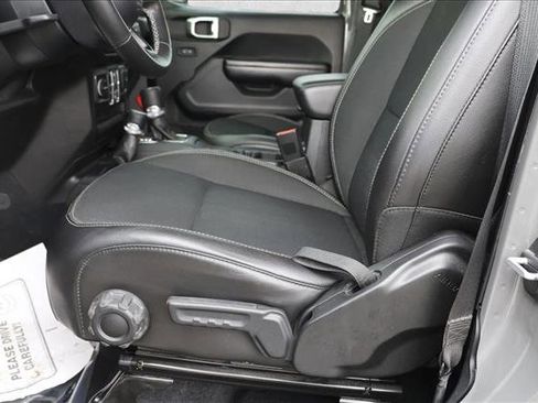 Used 2020 Jeep Wrangler Unlimited Sport image 11