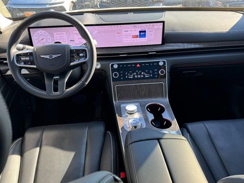 Certified 2025 Genesis GV80 3.5T Advanced image 13
