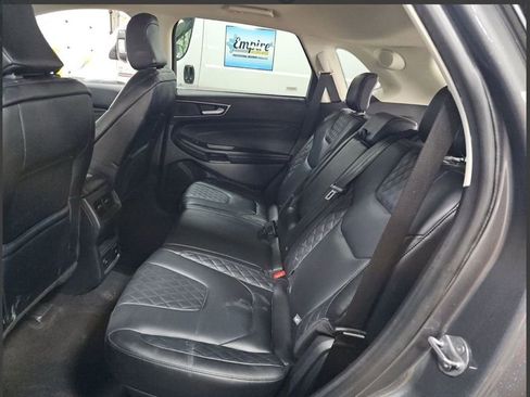 Used 2024 Ford Edge Titanium image 13