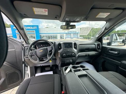 Used 2023 Chevrolet Silverado 2500 Custom w/ Custom Value Package AWD/4WD image 22