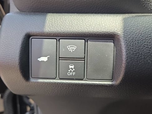 Used 2025 Honda Pilot TrailSport image 14