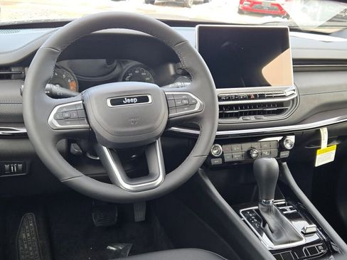 New 2026 Jeep Compass Latitude AWD/4WD image 2