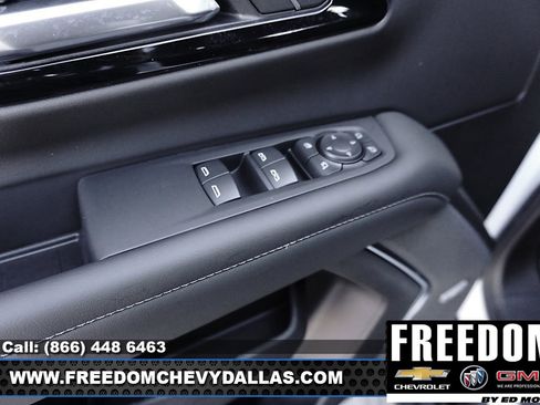 New 2026 Chevrolet Suburban LT w/ Comfort Package image 40