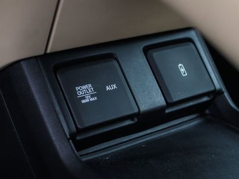 Used 2021 Acura RDX AWD w/ Advance Package image 18