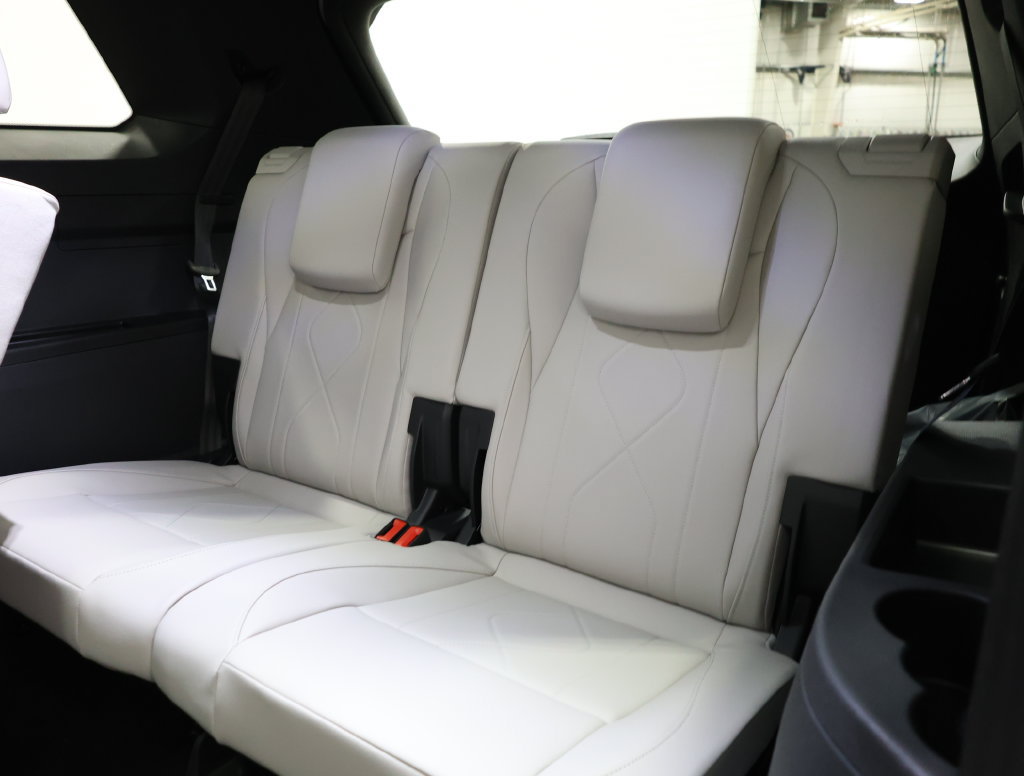 New 2027 Volkswagen Atlas SEL R-Line AWD/4WD image 28