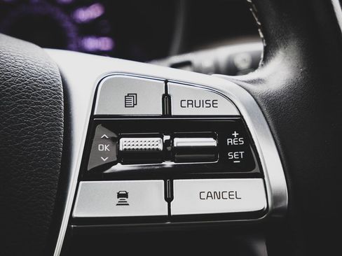 Used 2021 Kia Telluride SX w/ SX Prestige Package image 15