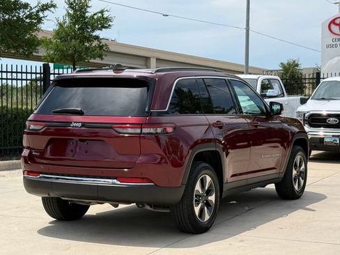 Used 2024 Jeep Grand Cherokee Limited 4xe AWD/4WD image 4