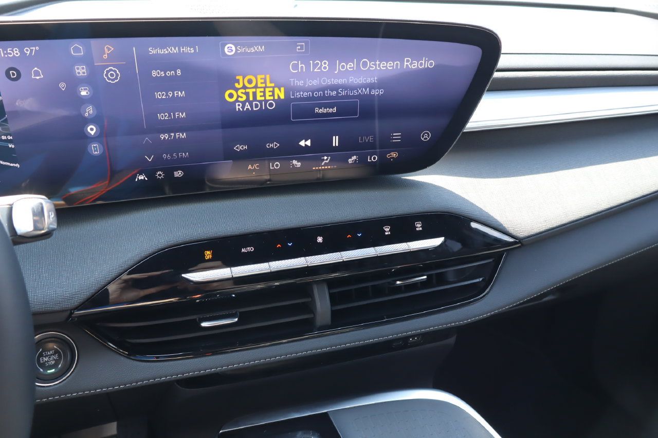 Used 2026 Buick Enclave Preferred FWD image 7