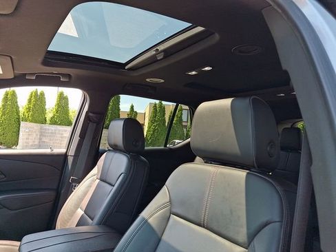 Certified 2023 Chevrolet Traverse RS AWD/4WD image 14